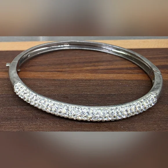 Sterling Silver Tested 925 Rhinestone Hinged Bangle Bracelet Vintage 13.6 Grams - Picture 1 of 12